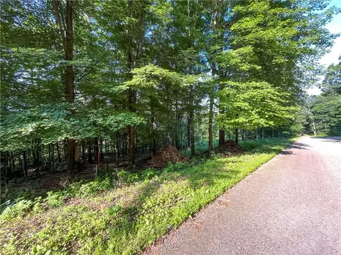 ---- Fieldstone Drive, Eau Claire, WI 54701