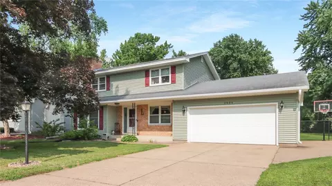 2909 Rudolph Rd, Eau Claire, WI 54701