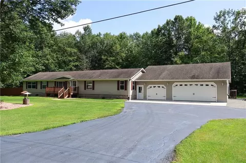 1902 Shady Ln, Ladysmith, WI 54848