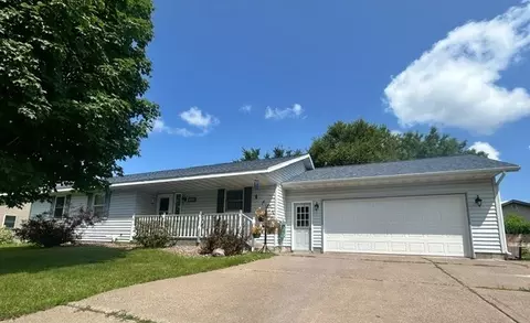 40070 Winsand Dr, Pigeon Falls, WI 54760