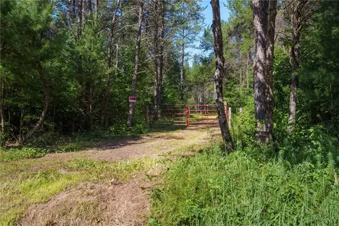 10344 S Black Creek Rd, Fairchild, WI 54741