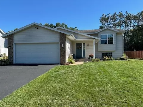 2515 Balsam Ct, Eau Claire, WI 54703