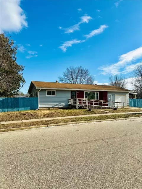 204 S 2nd St, Black River Falls, WI 54615
