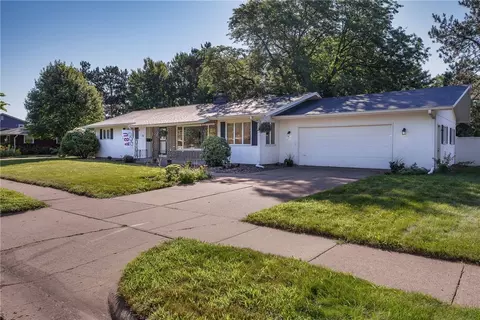 811 Taft Ave, Eau Claire, WI 54701