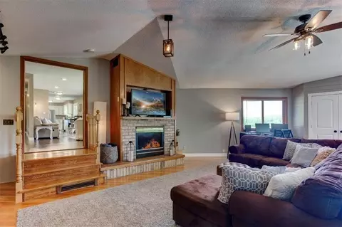 1606 E Division St, River Falls, WI 54022 photo 24