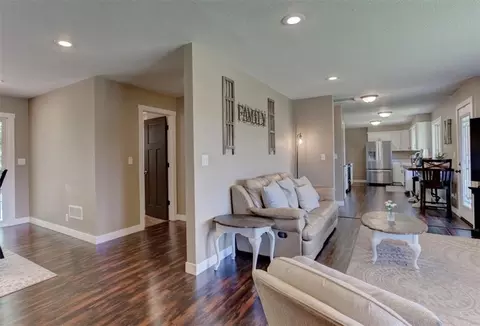 1606 E Division St, River Falls, WI 54022 photo 18