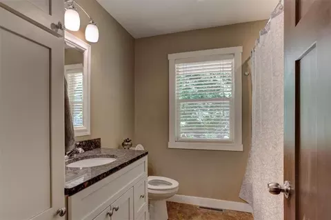 1606 E Division St, River Falls, WI 54022 photo 30