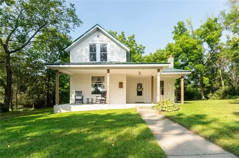 537 N Maple St, Cadott, WI 54727