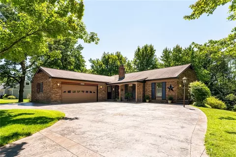 502 E Rusch St, Thorp, WI 54771