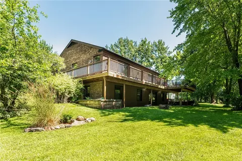 502 E Rusch St, Thorp, WI 54771 photo 4