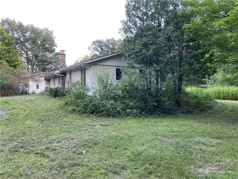 9513 Pine Rd, Fall Creek, WI 54742 photo 2