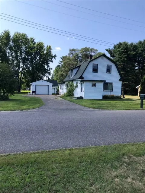 1208 W Poplar Ave, Cameron, WI 54822