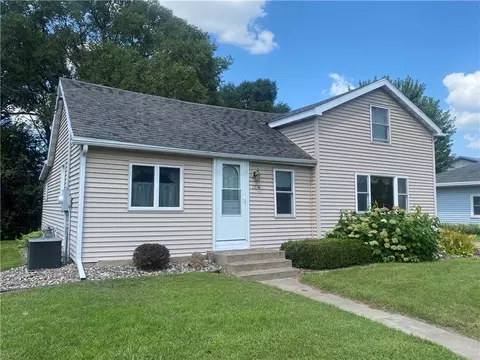 1216 E Prospect St, Durand, WI 54736
