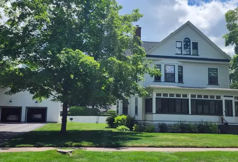 425 Dover St, Chippewa Falls, WI 54729