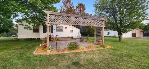 1401 Kern Ave, Rice Lake, WI 54868