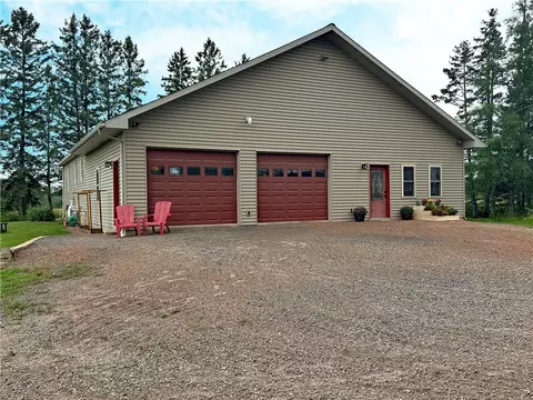 5865 Eastview Rd, Iron River, WI 54847