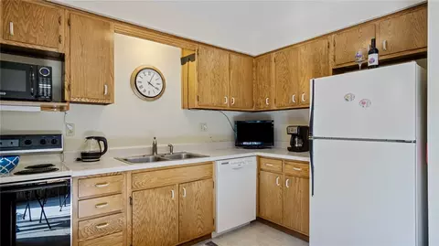 1630 Louis Rd, Fall Creek, WI 54742 photo 8