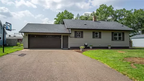 3030 Wedgewood Ave, Eau Claire, WI 54703