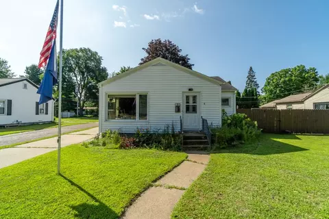 602 20th Ave W, Menomonie, WI 54751
