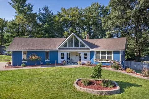 603 Manor Ct, Altoona, WI 54720