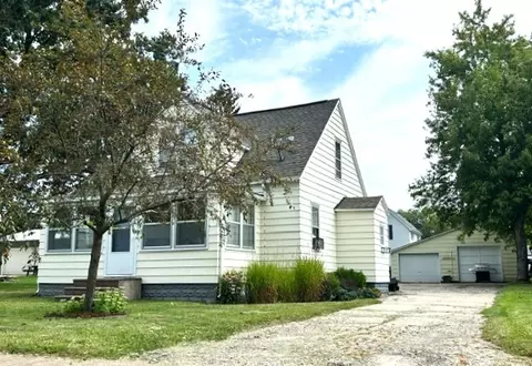 50768 Caroline St, Osseo, WI 54758