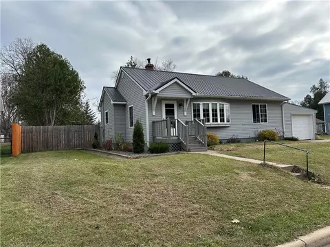 310 S 3rd St, Black River Falls, WI 54615