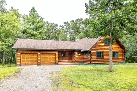 w8712 Emerald Lake Road, Black River Falls, WI 54615
