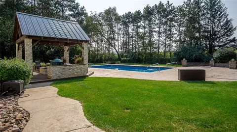 s8945 Stonebrook Drive, Eleva, WI 54738 photo 40