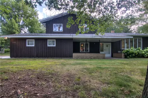 1306 Cameron St, Eau Claire, WI 54703