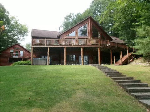 13064 N Moonahanis Dr, Hayward, WI 54843