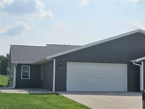 2204 2nd Ave, Bloomer, WI 54724