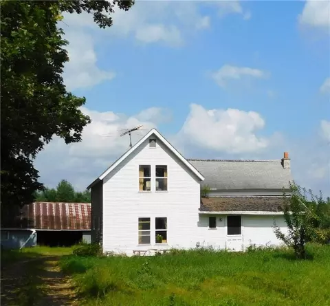 w7360 Old 8 Road, Ladysmith, WI 54848