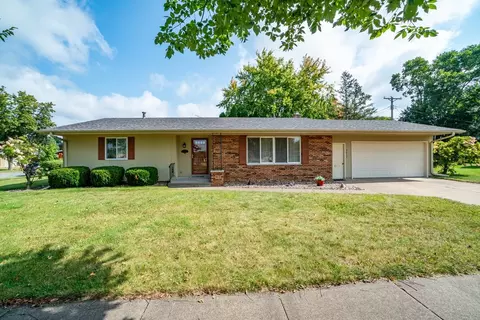 3011 Eisenhower St, Eau Claire, WI 54701