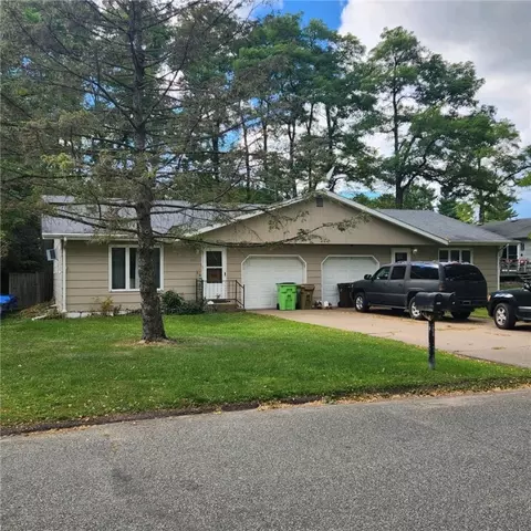 2914-2916 Beverly Hills Dr #2, Eau Claire, WI 54701