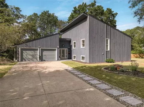 1209 River Heights Rd, Menomonie, WI 54751