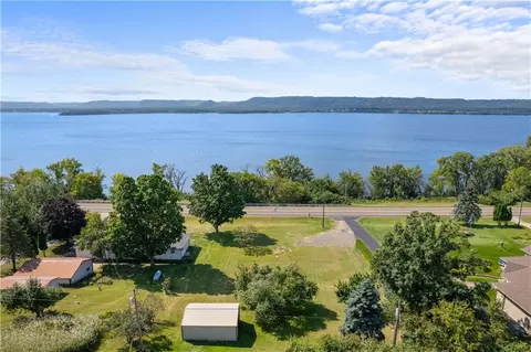 w12430 Wisconsin 35, Stockholm, WI 54769