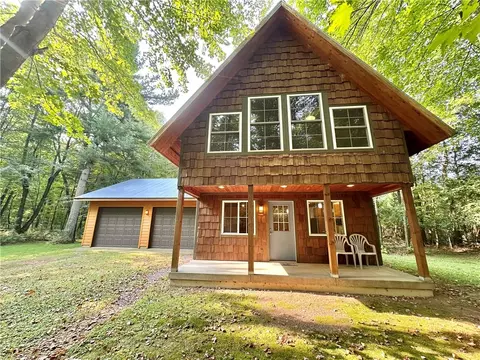 9851 County Highway Q, Chippewa Falls, WI 54729