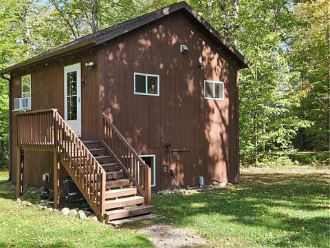 w2234 Penny Lane, Hawkins, WI 54530