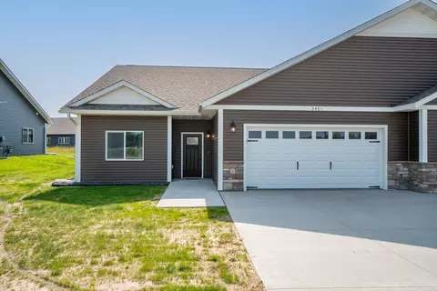 3431 Iris Dr, Eau Claire, WI 54703