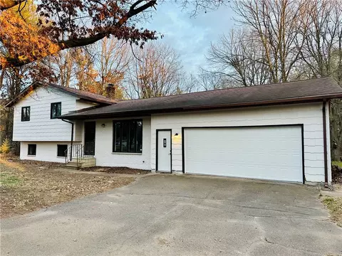 17843 45th Ave, Chippewa Falls, WI 54729