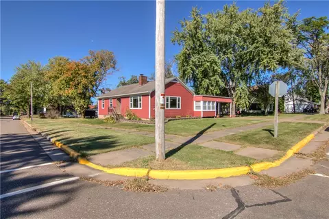 120 S 4th St, Cornell, WI 54732 photo 3