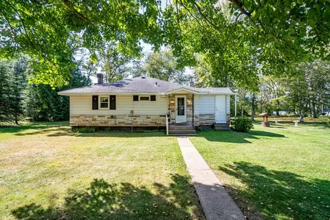 10784 161st St, Chippewa Falls, WI 54729