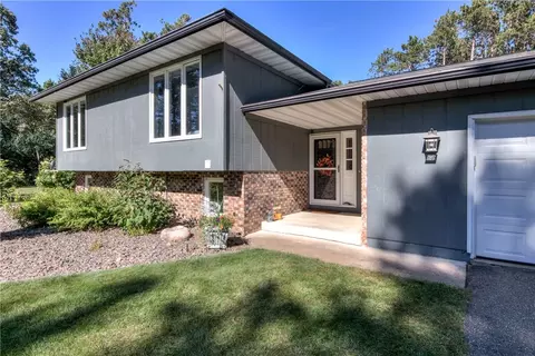 3110 Davis Dr, Eau Claire, WI 54701