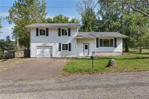 533 7th Ave S, Strum, WI 54770