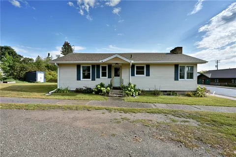 15888 W Third St, Hayward, WI 54843