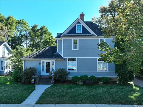 321 Summit Ave, Eau Claire, WI 54701