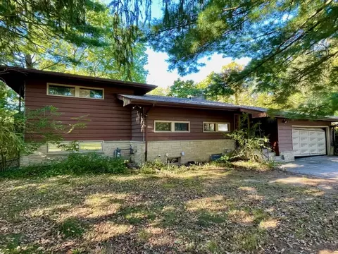 608 Elm Ave W, Menomonie, WI 54751