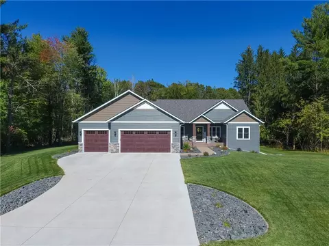 9286 24th Ave, Eau Claire, WI 54703