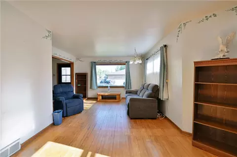 313 Elm St, Spooner, WI 54801 photo 9