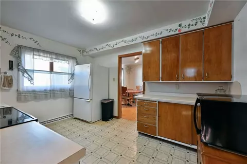 313 Elm St, Spooner, WI 54801 photo 16
